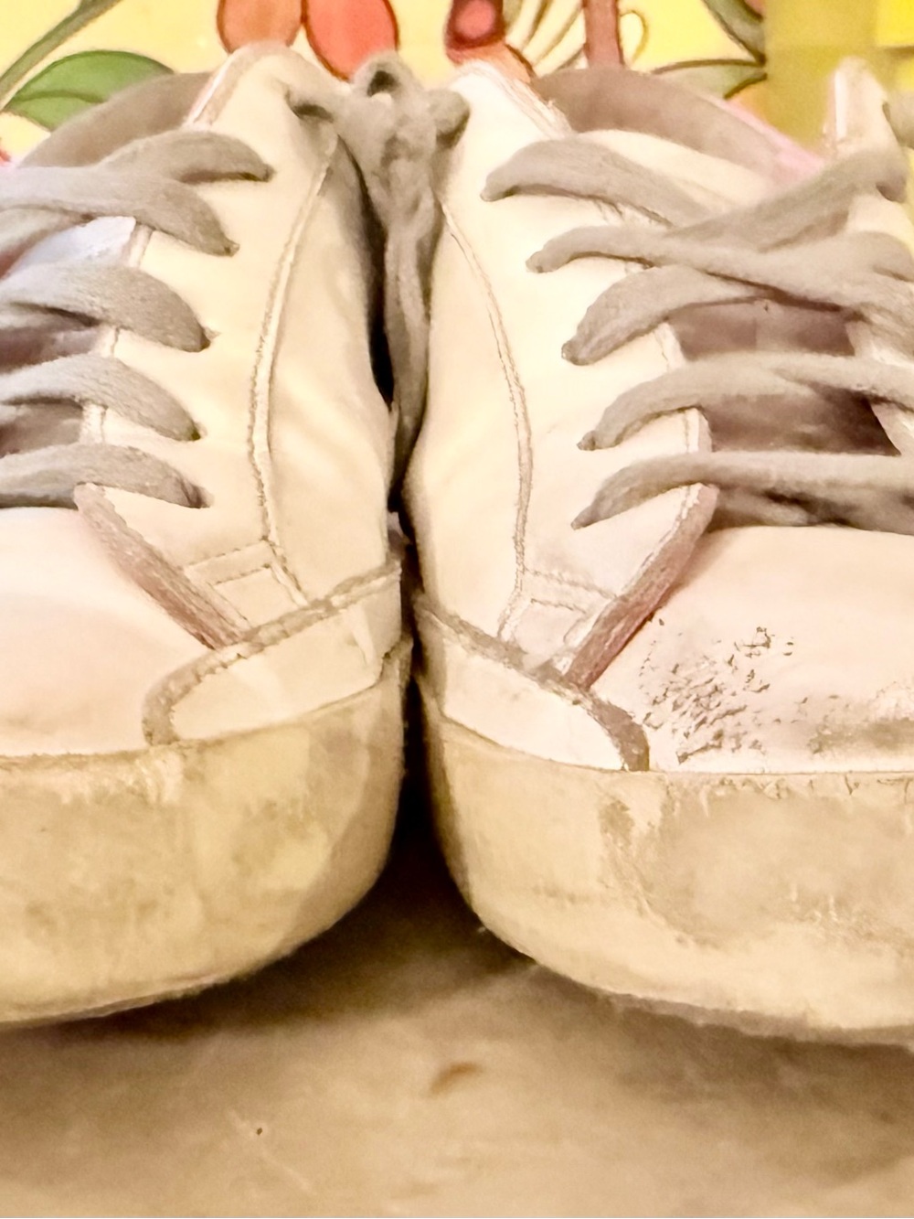 Golden Goose women’s superstar White and Pink Low-Top Sneakers with Gray Star - Picture 3 of 13